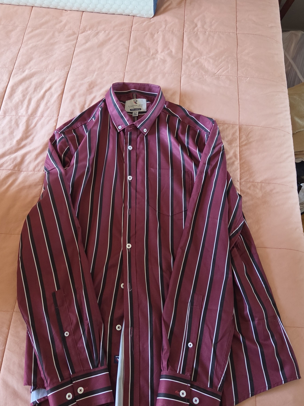 International Report Men's Burgundy Striped Button-Up Shirt